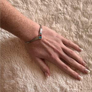 Elegant Silver and Turquoise Bracelet